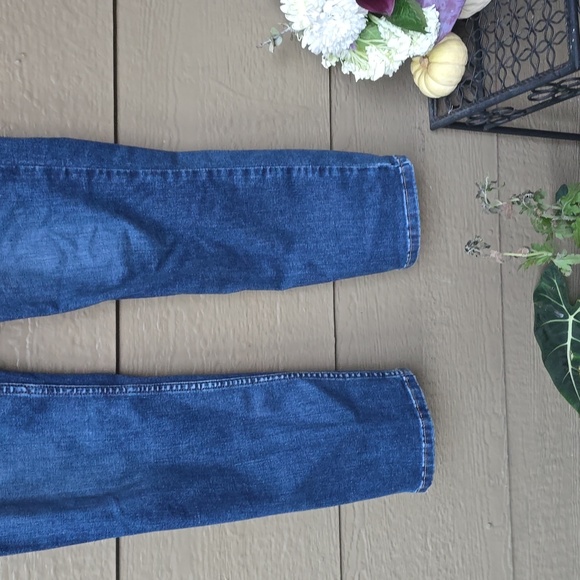 Lee jeansWomen's Ultra Lux Comfort Flex Motion Slim Straight Jean 4R - Picture 9 of 15